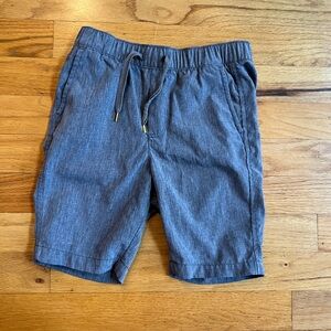 Old navy gray shorts for boy size 5
